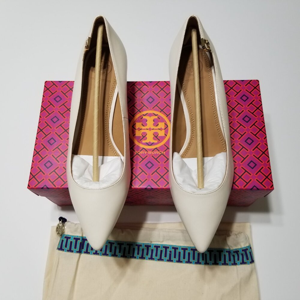 NIB Tory Burch Elizabeth Pump 40MM Leather Perfect Ivory Size 8.5 $278 - Picture 2 of 16